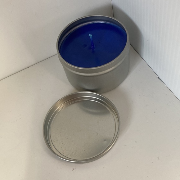 White Sage and Lavender Handmade Hand Poured Candle 4oz - Picture 4 of 6